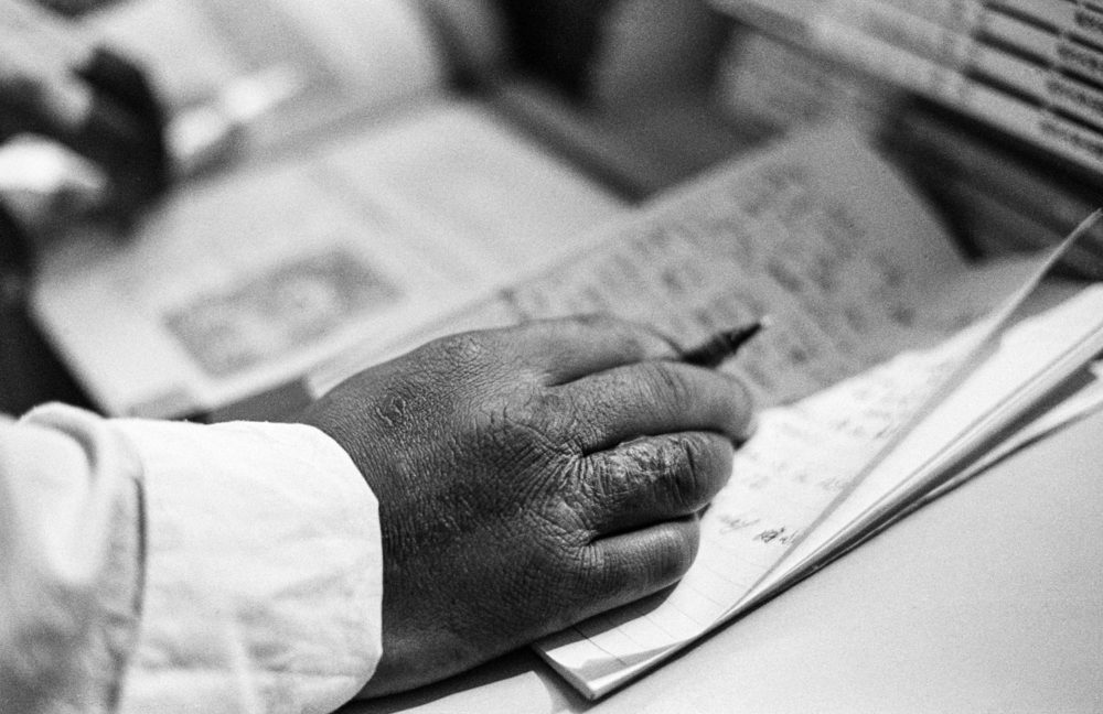 NB 0208 01 – 25 TriX 400-200 fm2 50mm test 1